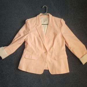 🔥Pink LOFT Blazer